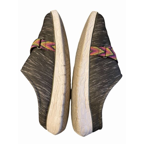 MUK LUKS Mules Clogs Boardwalk Promenade sz 11 womens aztek - Picture 2 of 7